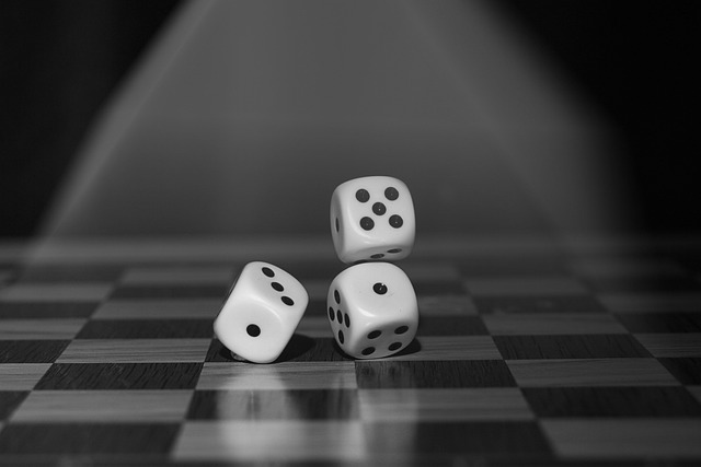 Tải iWin Miễn Phí - Trải Nghiệm Game Đánh Bài Online Hấp Dẫn